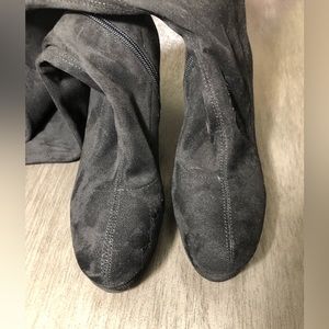 Mix no 6 women black suede over the knee side zip up Size 7